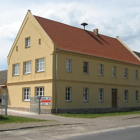 Alte Dorfschule Am Elberadweg *